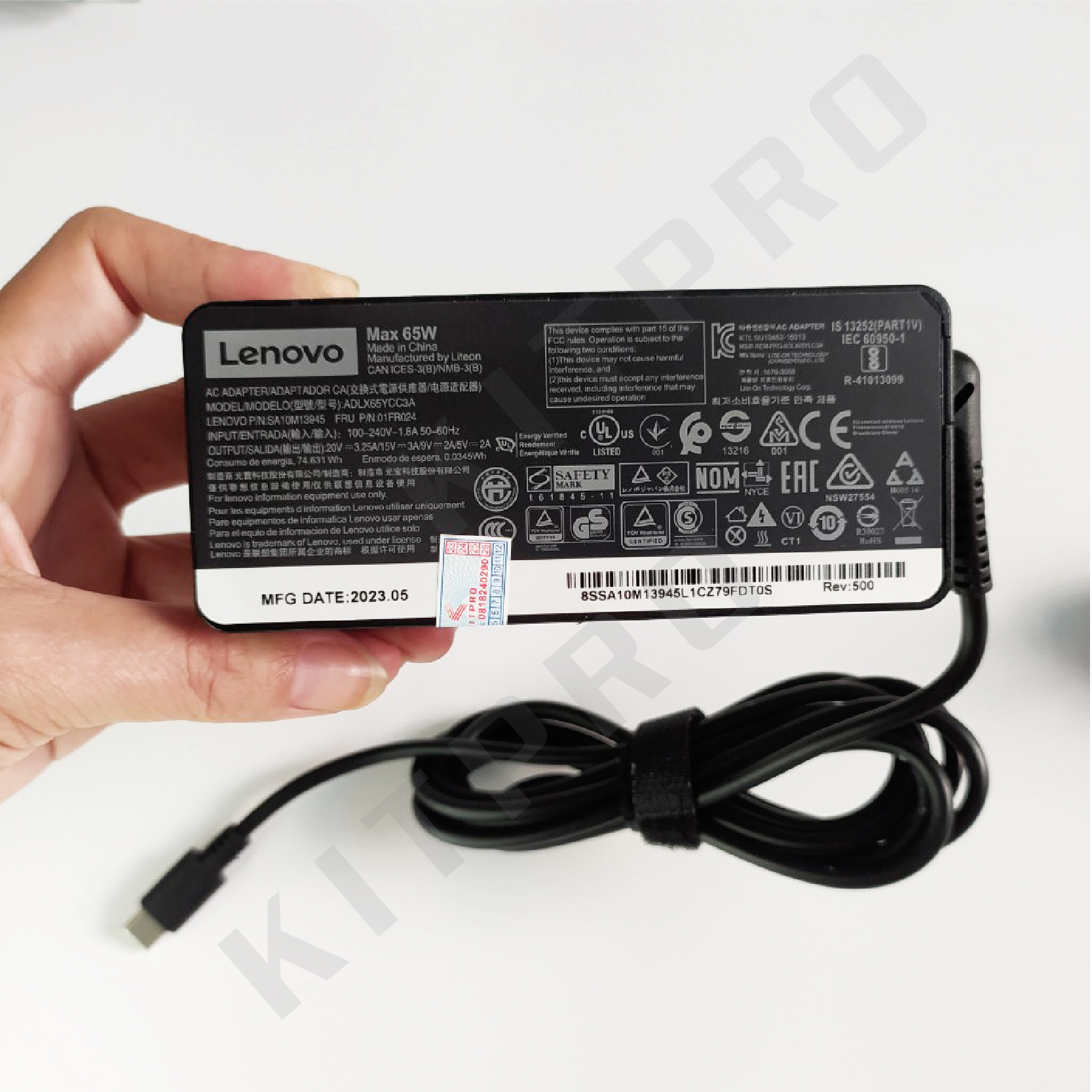 sac-laptop-type-c-65w-sac-lenovo-usb-c-01
