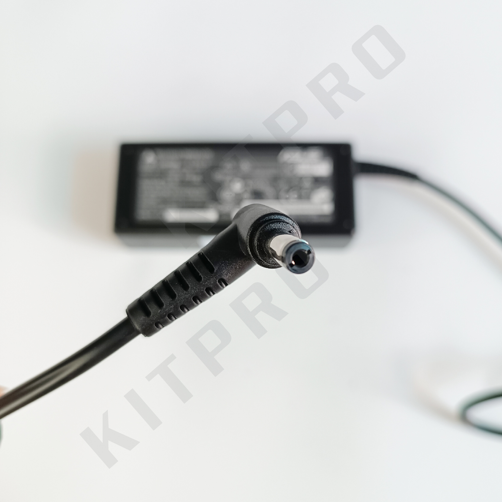 sac-laptop-asus-19v-chan-to-5.5x2 (5)